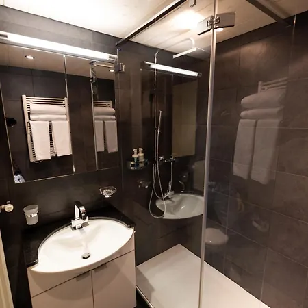Colorado Riders Chalet Crans-Montana Room photo